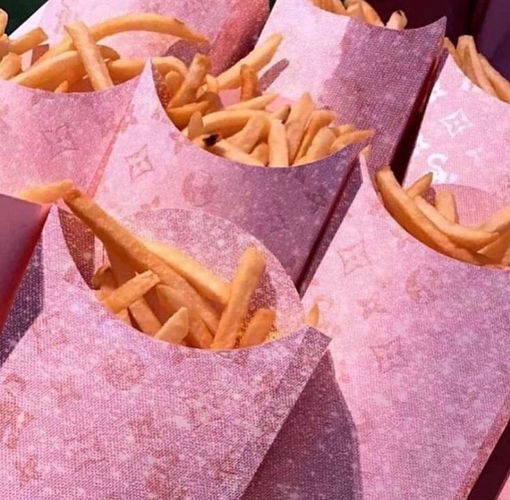 PINKFRIES
